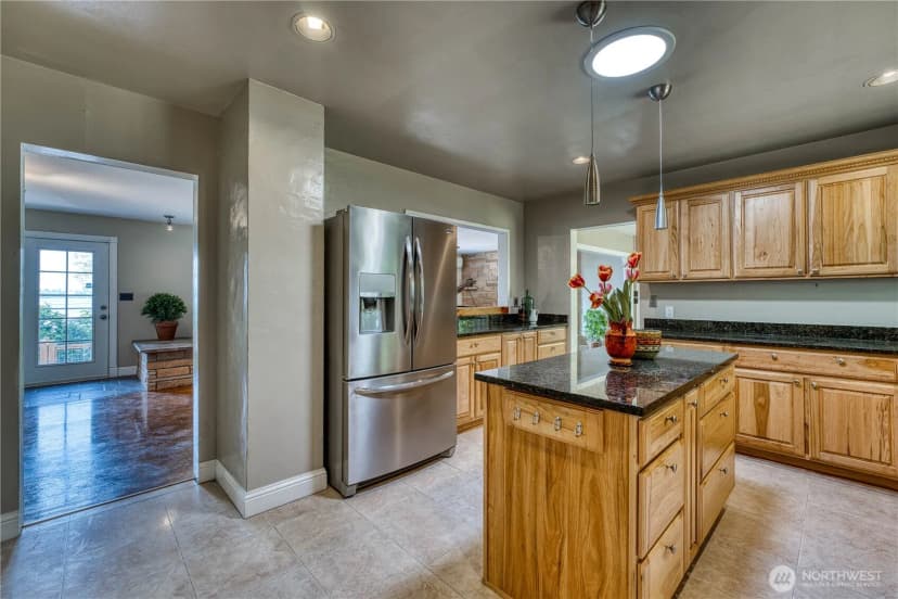 Property photo for 1355 Ahlstrom Road E, Port Orchard photo 18