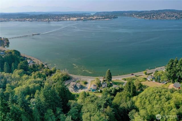 Property photo for 1355 Ahlstrom Road E, Port Orchard photo 4