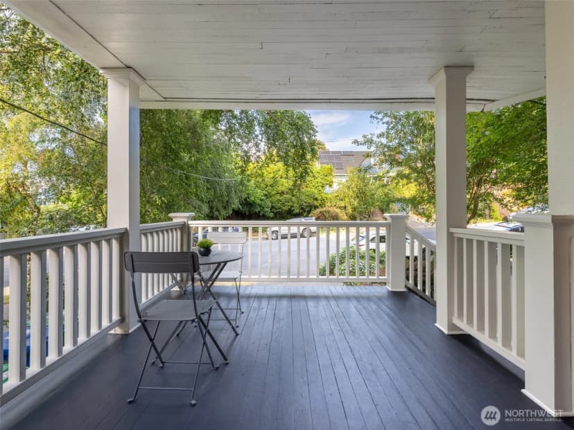 Property photo for 2555 Queen Anne Avenue N, Seattle photo 29