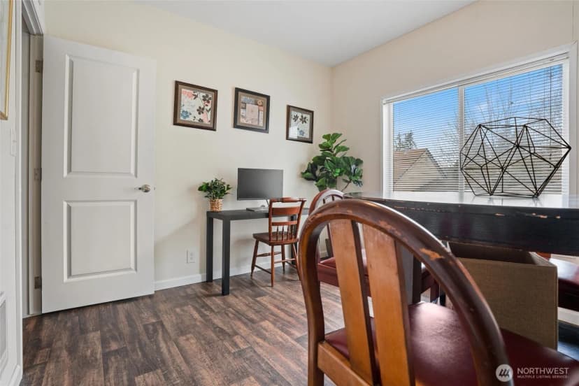 Property photo for 2561 Anderson Hill Road Sw, Port Orchard photo 18