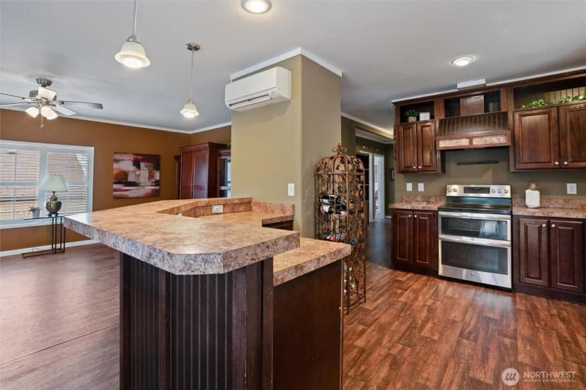 Property photo for 2561 Anderson Hill Road Sw, Port Orchard photo 9