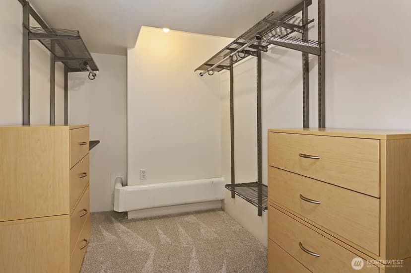 Property photo for 5722 25th Avenue Ne, Seattle photo 19