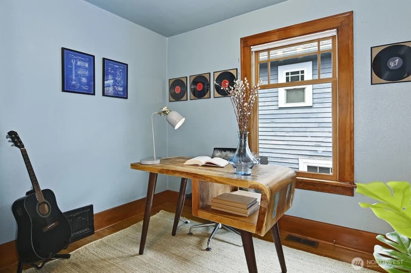 Property photo for 5722 25th Avenue Ne, Seattle photo 13