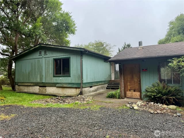 Property photo for 401 Starr Street, Westport