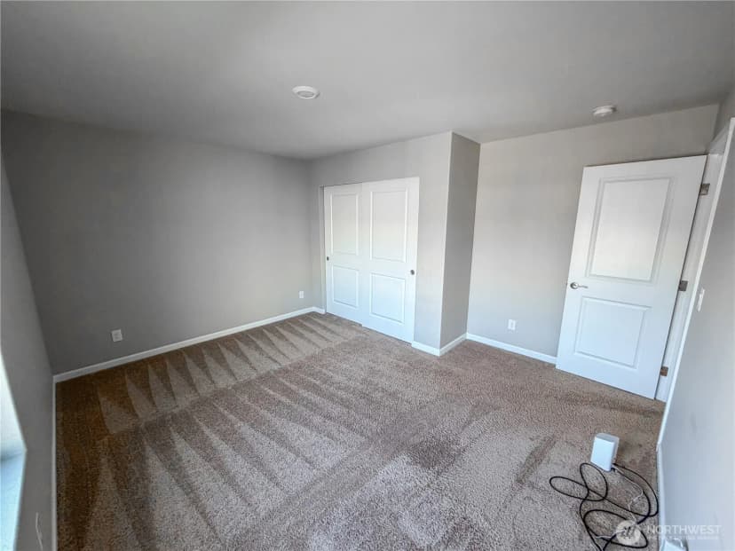 Property photo for 614 Mount Peak St N, Enumclaw photo 15