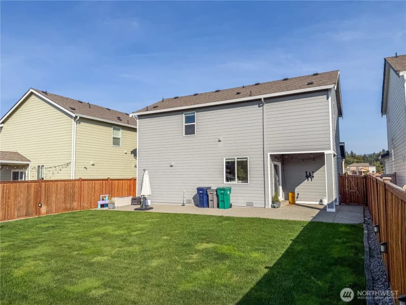 Property photo for 614 Mount Peak St N, Enumclaw photo 26