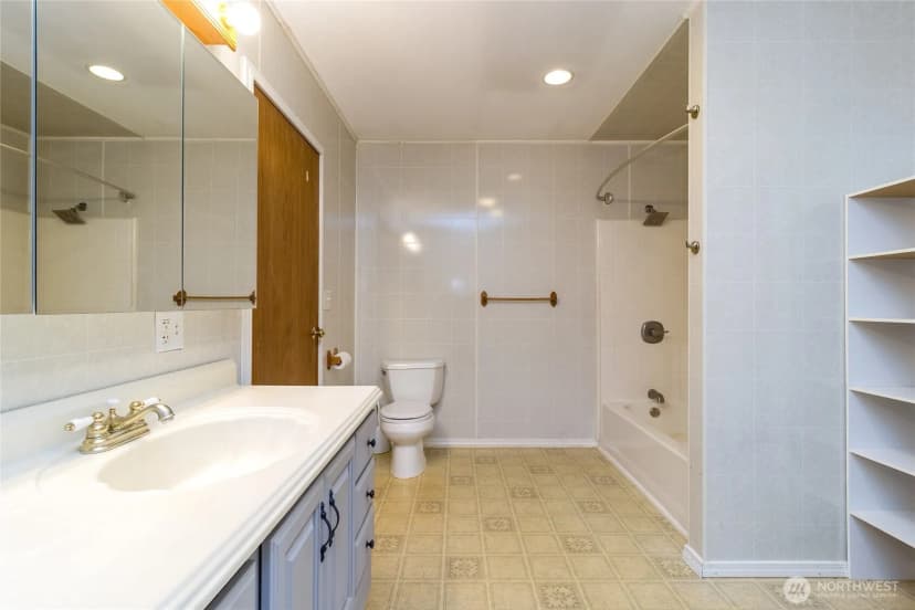 Property photo for 1021 S 3rd Street, Dayton photo 18