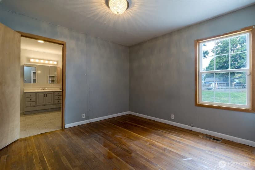 Property photo for 1021 S 3rd Street, Dayton photo 17