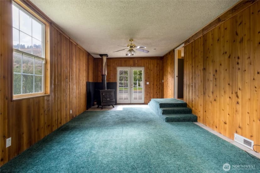 Property photo for 1021 S 3rd Street, Dayton photo 10