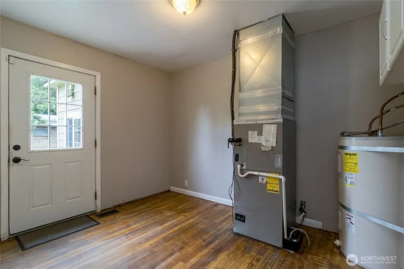 Property photo for 1021 S 3rd Street, Dayton photo 15