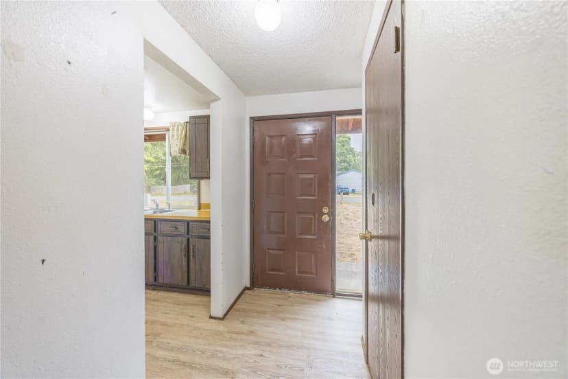 Property photo for 34 Wall St, Port Angeles photo 10