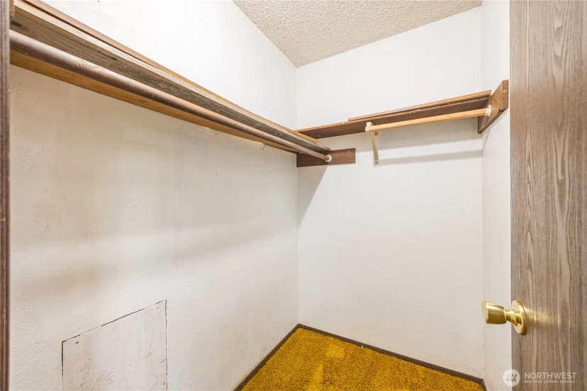 Property photo for 34 Wall St, Port Angeles photo 21