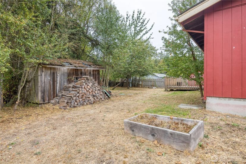 Property photo for 34 Wall St, Port Angeles photo 34