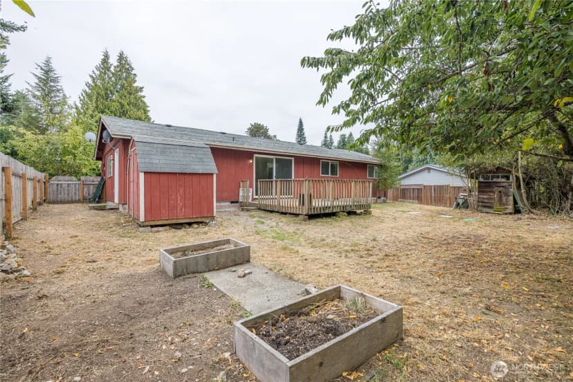 Property photo for 34 Wall St, Port Angeles photo 37
