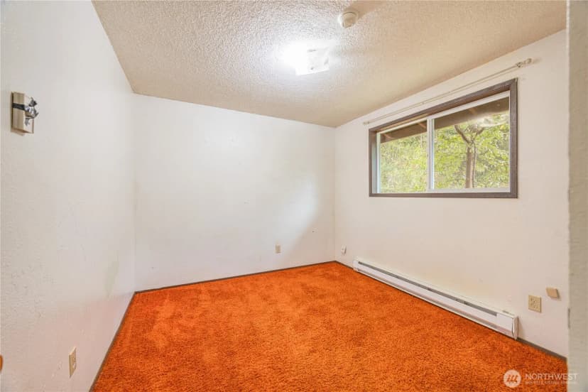 Property photo for 34 Wall St, Port Angeles photo 24