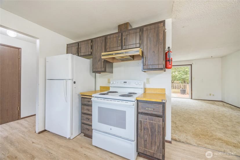 Property photo for 34 Wall St, Port Angeles photo 14