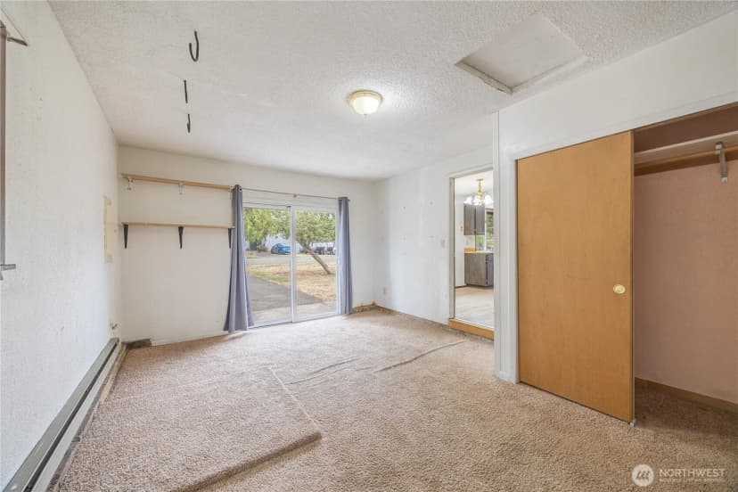 Property photo for 34 Wall St, Port Angeles photo 28