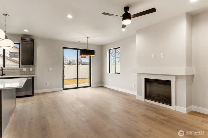 Property photo for 579 S Perry Avenue, East Wenatchee photo 10