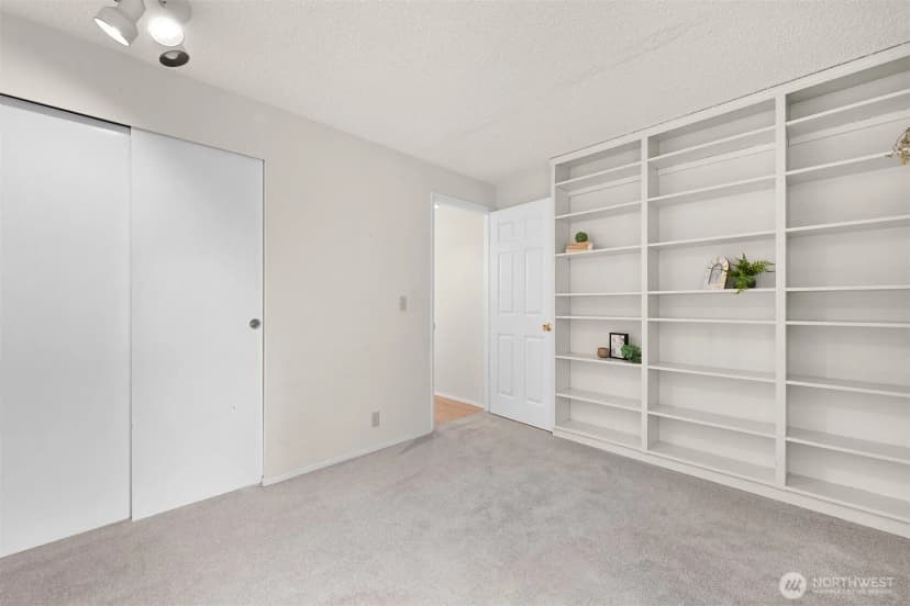 Property photo for 214 Bayside Road, Bellingham photo 21