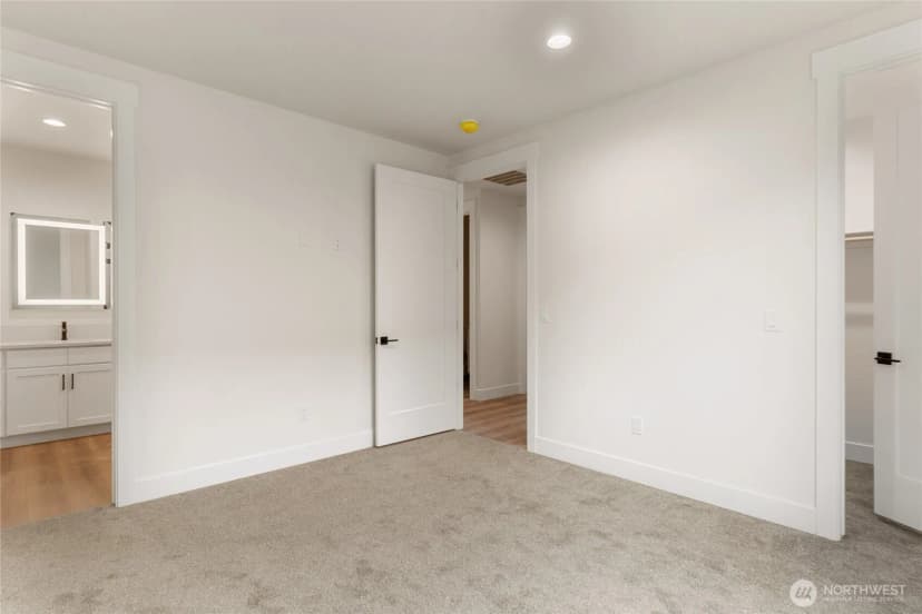 Property photo for 573 S Perry Avenue, East Wenatchee photo 21
