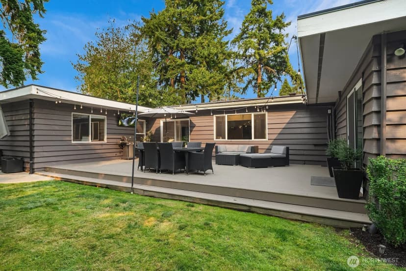 Property photo for 1413 Ne 100th Avenue, Bellevue photo 32