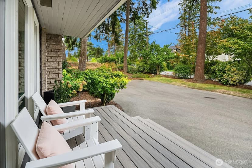 Property photo for 1413 Ne 100th Avenue, Bellevue photo 15