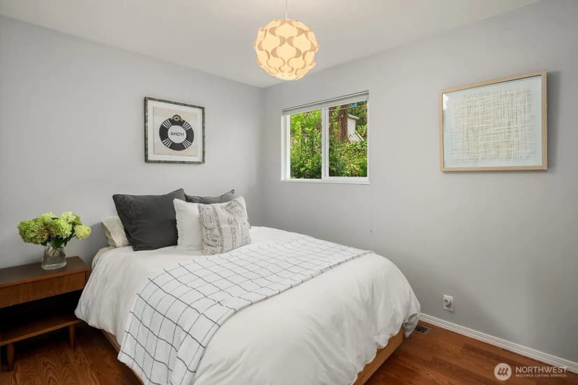 Property photo for 1413 Ne 100th Avenue, Bellevue photo 22