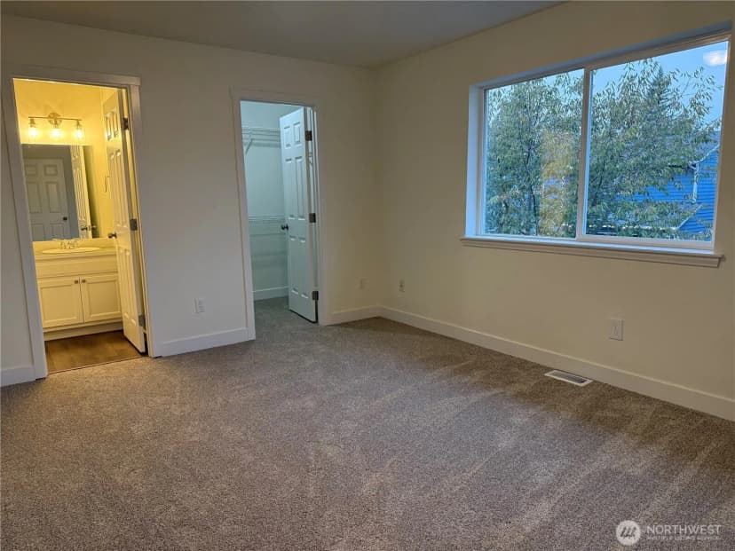Property photo for 207 Willow Avenue W, Sultan photo 16