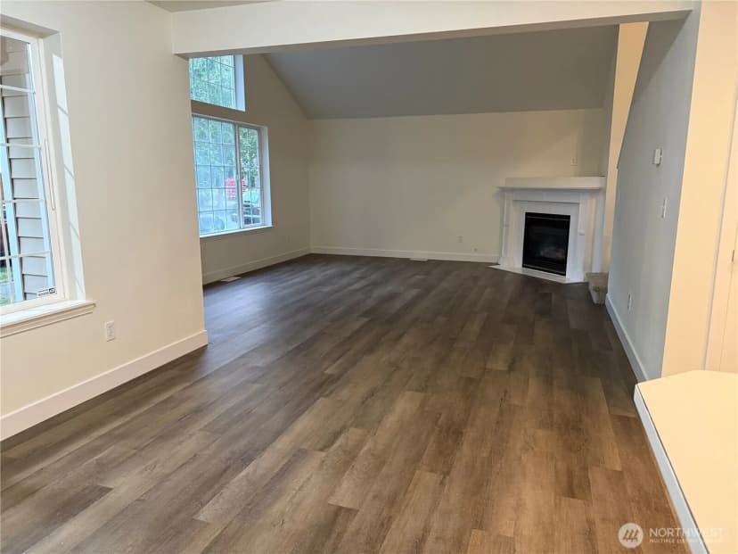 Property photo for 207 Willow Avenue W, Sultan photo 11