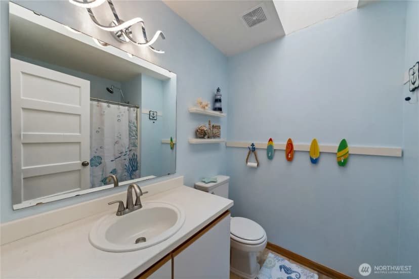 Property photo for 1122 Sw 59th Place, Everett photo 15
