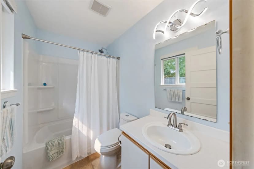 Property photo for 1122 Sw 59th Place, Everett photo 12