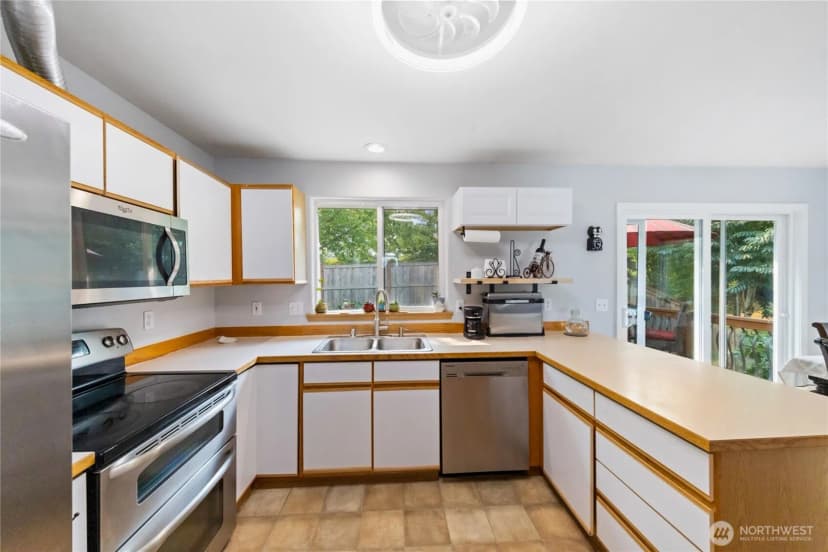 Property photo for 1122 Sw 59th Place, Everett photo 7