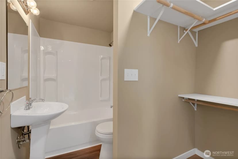 Property photo for 1032 111th Street S, Tacoma photo 12