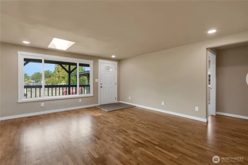 Property photo for 1032 111th Street S, Tacoma photo 22