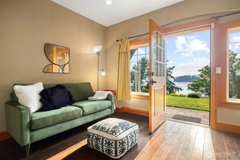 Property photo for 1078 Chuckanut Drive, Bellingham photo 30