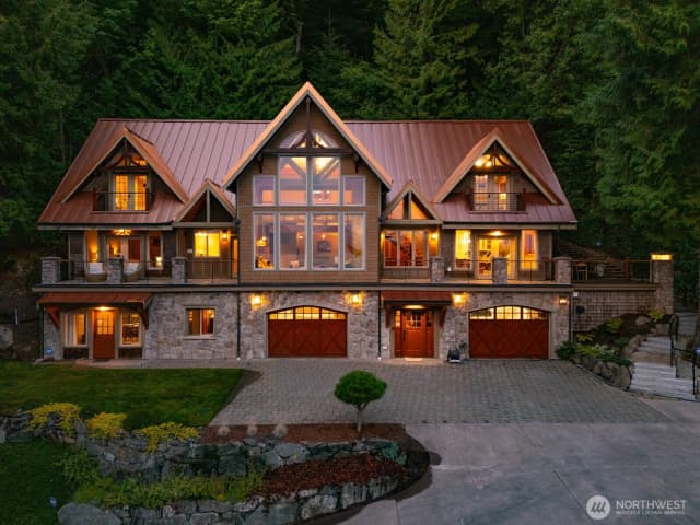 Property photo for 1078 Chuckanut Drive, Bellingham