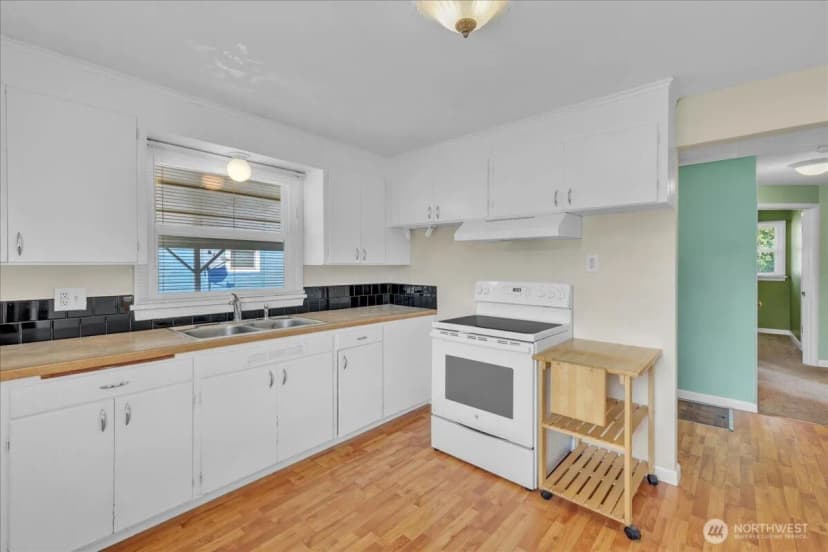 Property photo for 509 Redwood Street, Wenatchee photo 10