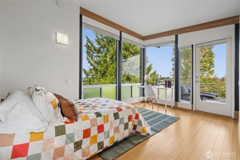 Property photo for 4050 34th Avenue S, Seattle photo 22