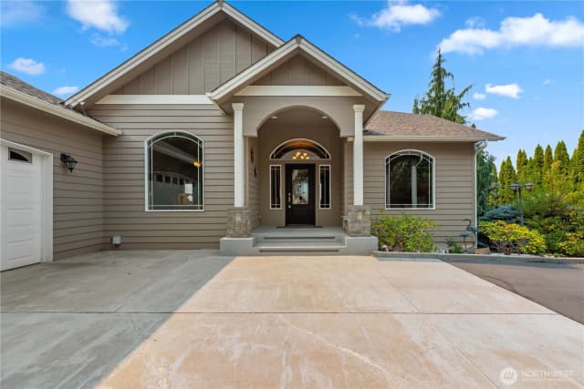 Property photo for 719 Briarwood Terrace, East Wenatchee photo 2