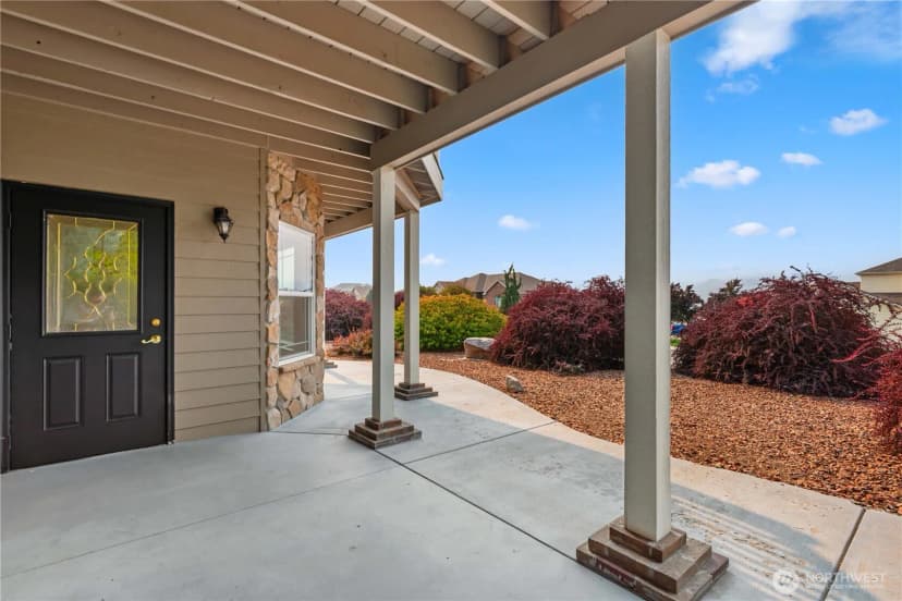 Property photo for 719 Briarwood Terrace, East Wenatchee photo 32