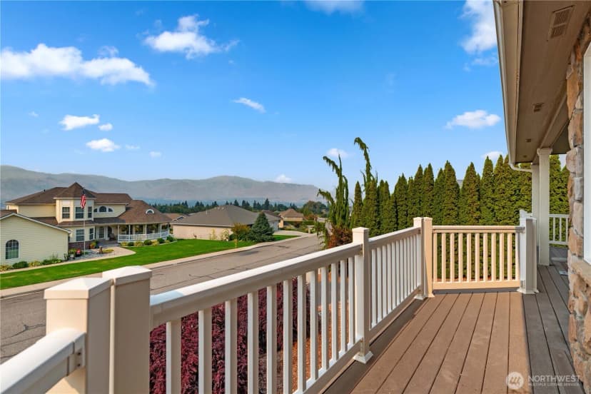 Property photo for 719 Briarwood Terrace, East Wenatchee photo 36