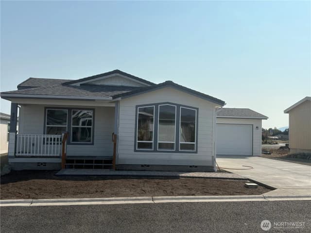 Property photo for 886 N Rock Rose Avenue, Sequim photo 3