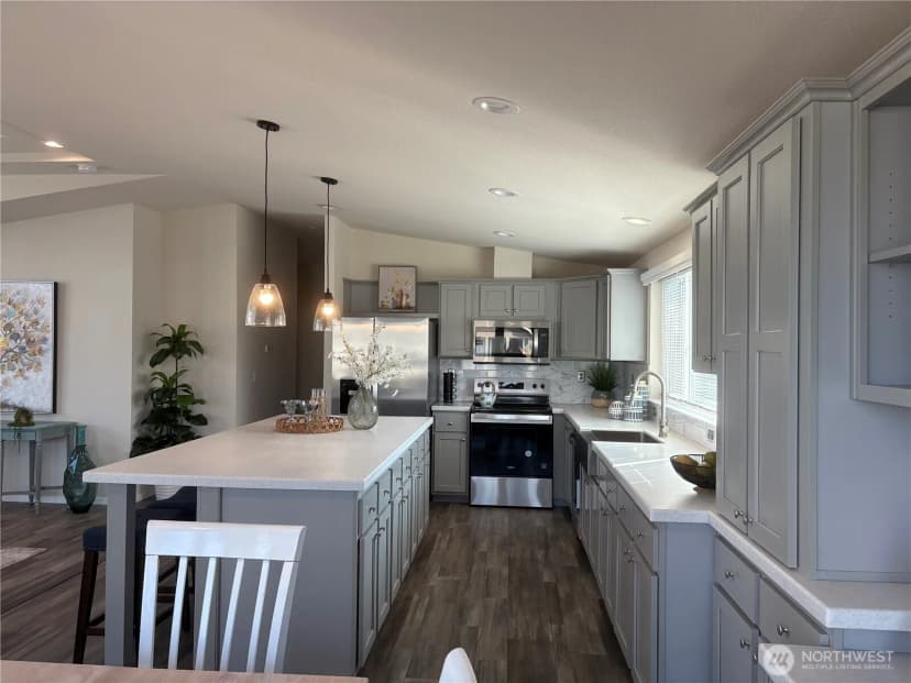 Property photo for 886 N Rock Rose Avenue, Sequim photo 13