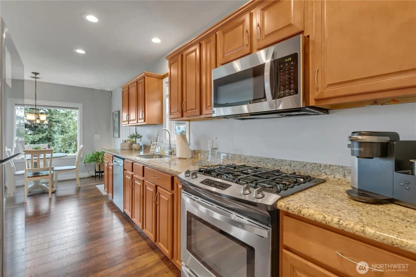 Property photo for 4925 Monta Vista Drive E, Edgewood photo 28