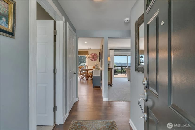 Property photo for 4925 Monta Vista Drive E, Edgewood photo 6
