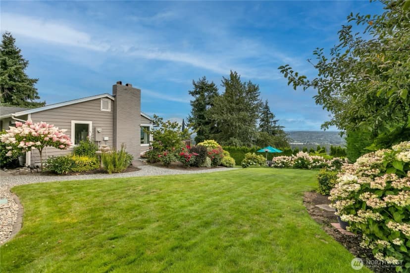 Property photo for 4925 Monta Vista Drive E, Edgewood photo 37
