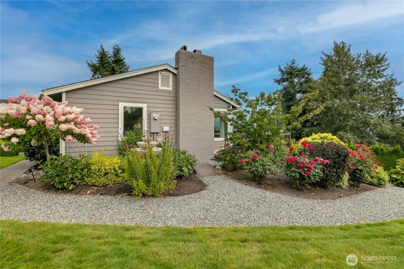 Property photo for 4925 Monta Vista Drive E, Edgewood photo 38