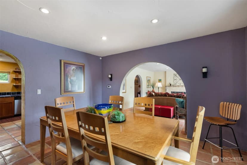 Property photo for 16742 45th Avenue Ne, Lake Forest Park photo 10