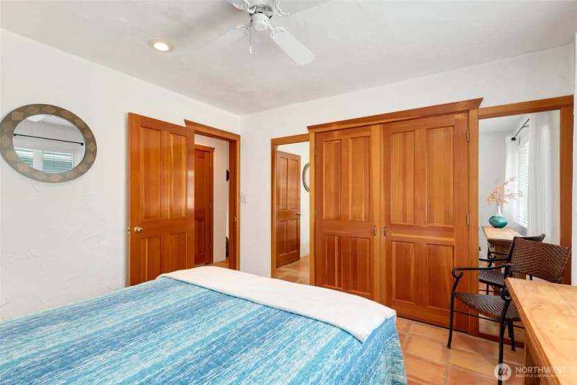 Property photo for 16742 45th Avenue Ne, Lake Forest Park photo 22