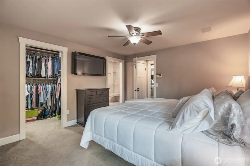 Property photo for 18131 60th Avenue W, Lynnwood photo 23